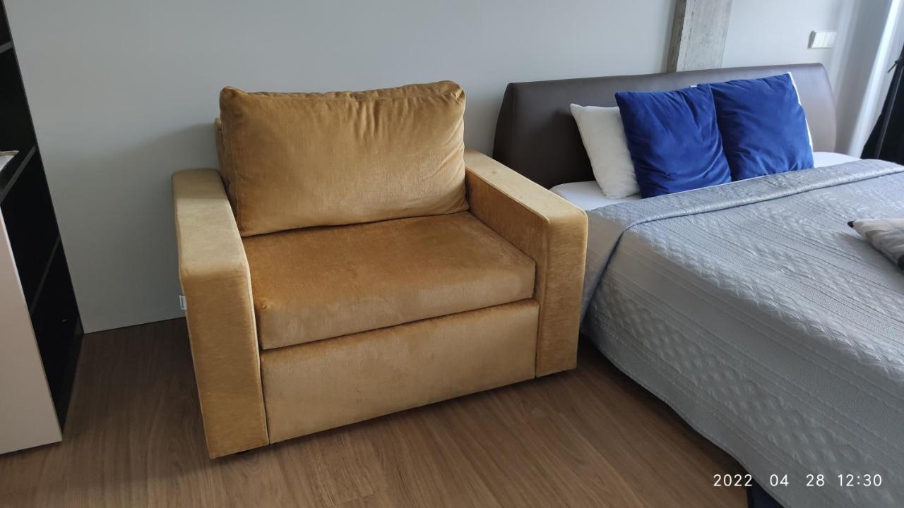 Happy Inn Gold Studio, Self Check-In, Parking In The Underground Garage 빌뉴스 외부 사진
